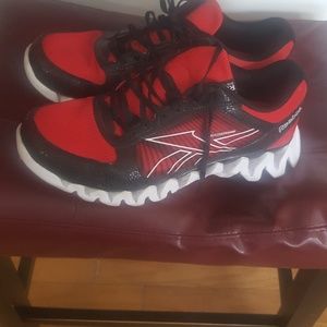 Zig tech shark reebok